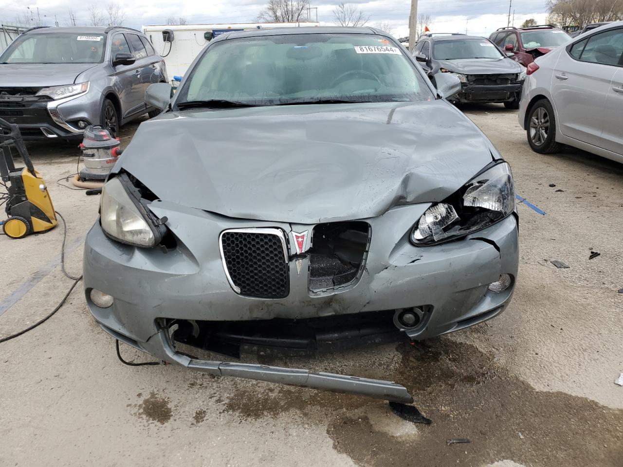 2008 Pontiac Grand Prix VIN 2G2WC55C681133206 Copart auction photo, front end / hail damage thumbnail 5