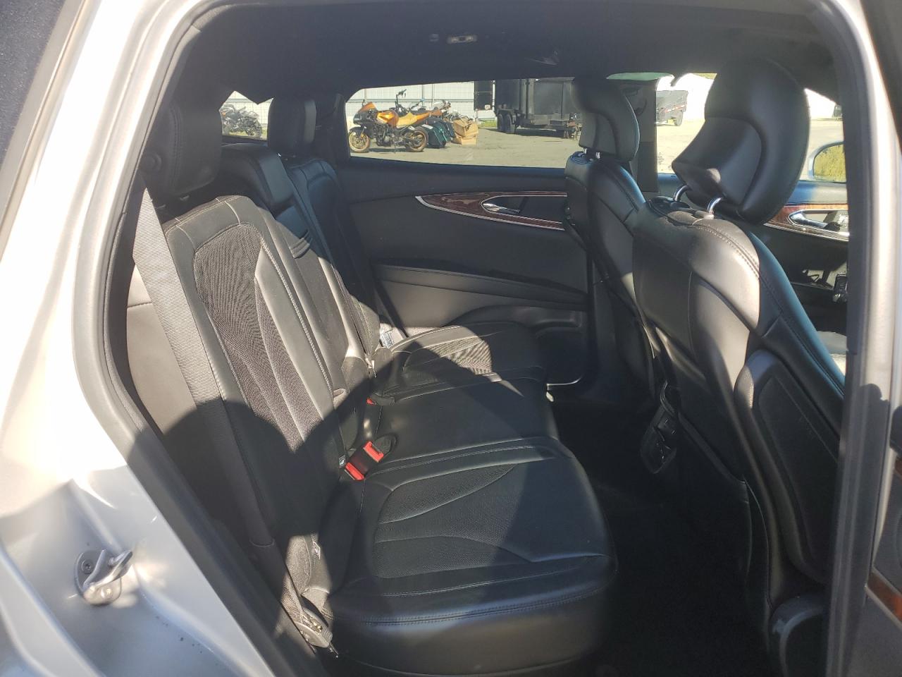 2016 Lincoln MKX VIN 2LMPJ6LR5GBL79286 Copart auction photo, front end / side damage thumbnail 12