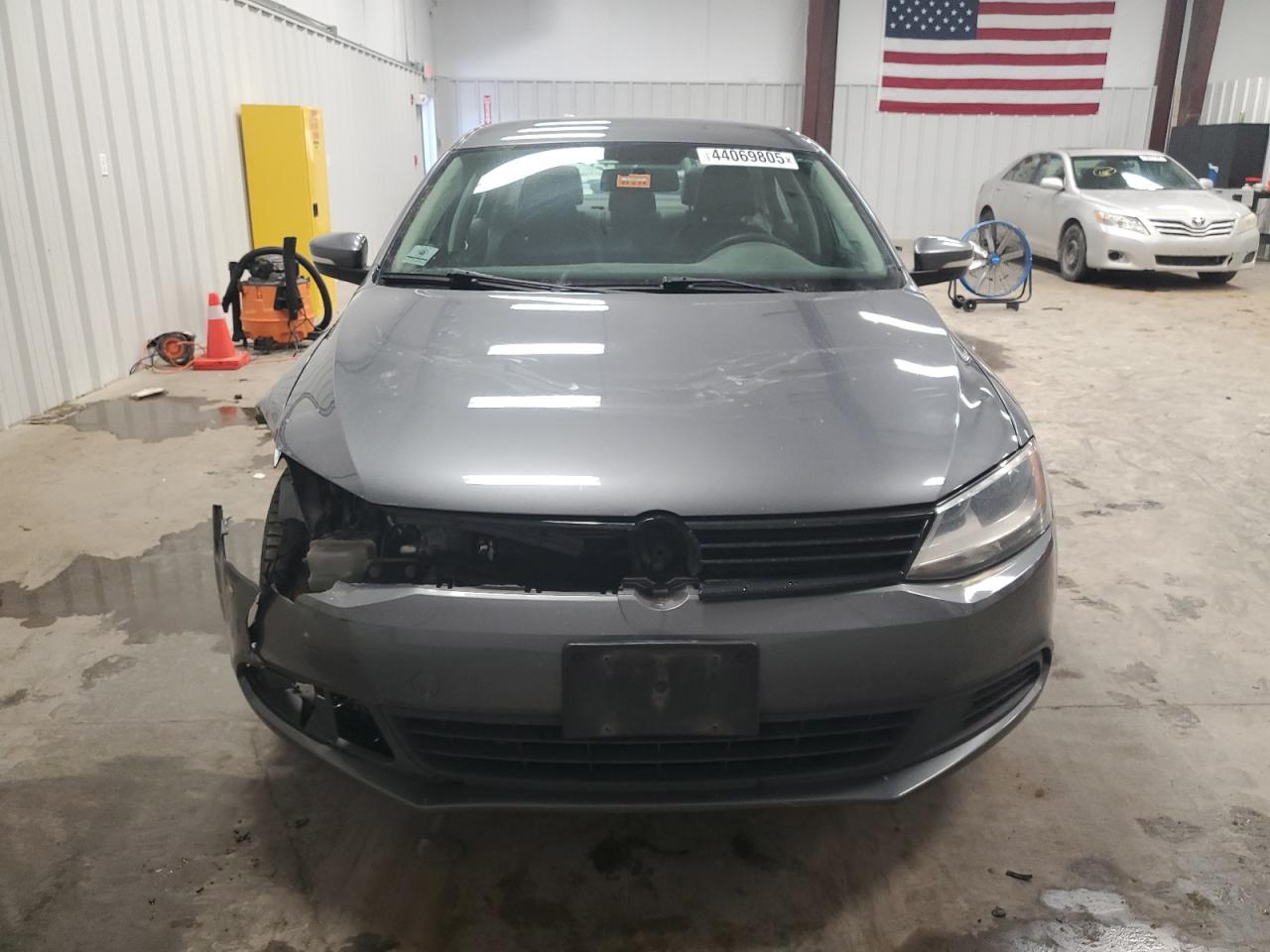 2014 Volkswagen Jetta VIN 3VWD17AJ0EM263282 Copart auction photo, front end damage thumbnail 5