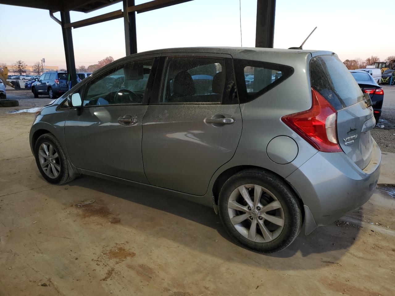 2014 Nissan Versa VIN 3N1CE2CPXEL431817 Copart auction photo, minor dent/scratches damage thumbnail 2