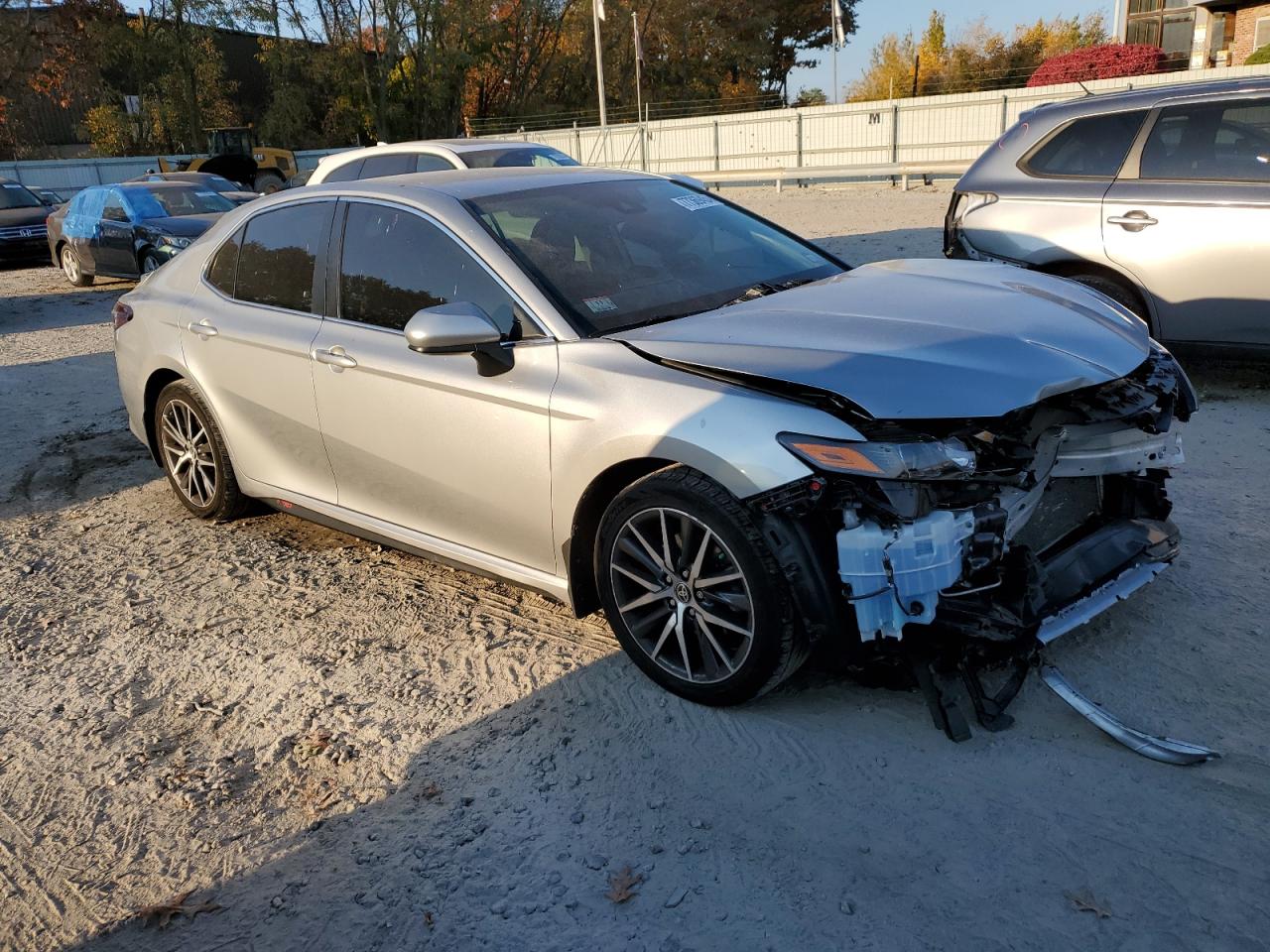 2021 Toyota Camry VIN 4T1G11BKXMU039575 Copart auction photo, front end damage thumbnail 4