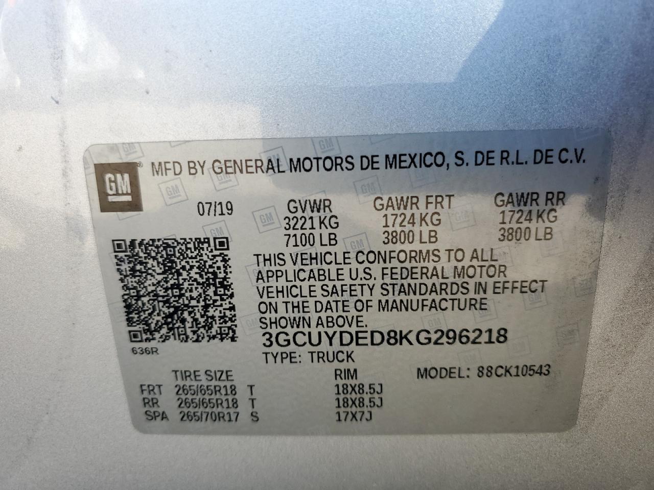 2019 Chevrolet Silverado VIN 3GCUYDED8KG296218 Copart auction photo, side / rear end damage thumbnail 13