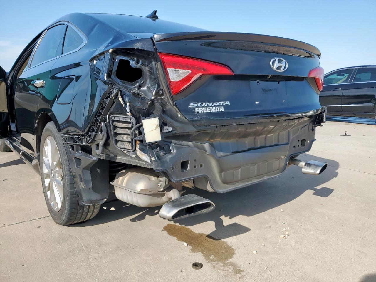 2015 Hyundai Sonata VIN 5NPE34AFXFH240613 Copart auction photo, rear end damage thumbnail 10