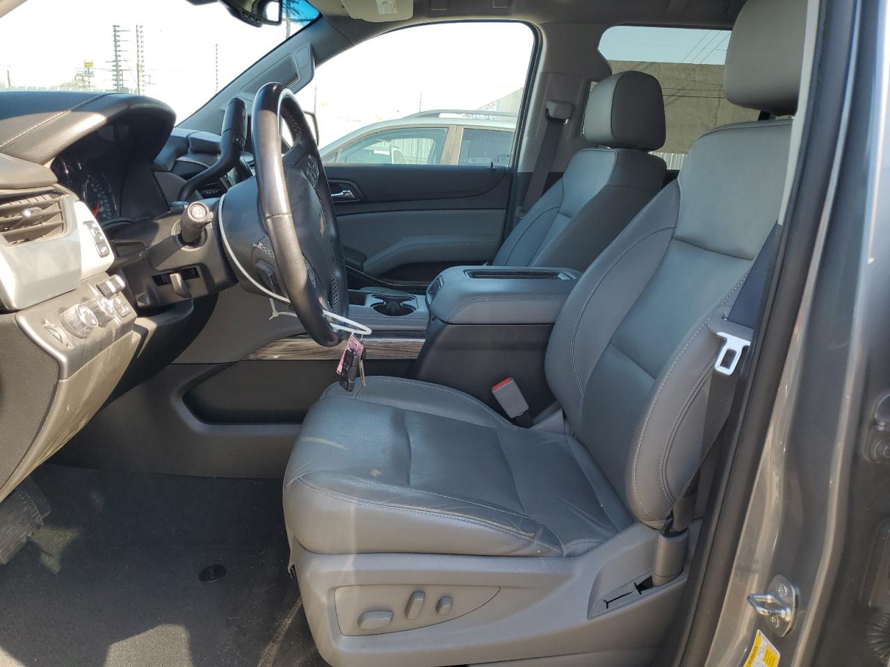 2019 Chevrolet Tahoe VIN 1GNSKBKC3KR181543 Copart auction photo, front end damage thumbnail 7