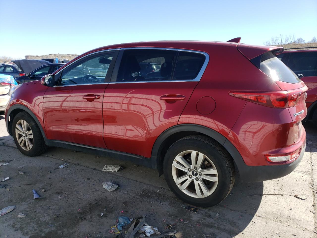 2018 KIA Sportage VIN KNDPM3AC4J7450370 Copart auction photo, vandalism / hail damage thumbnail 2