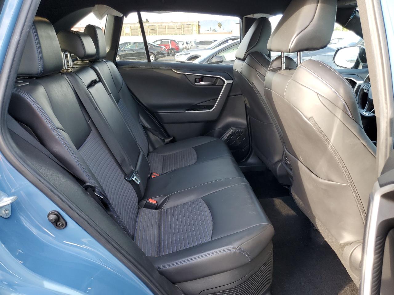 2022 Toyota RAV 4 VIN 4T3E6RFV6NU087353 Copart auction photo, side / minor dent/scratches damage thumbnail 11