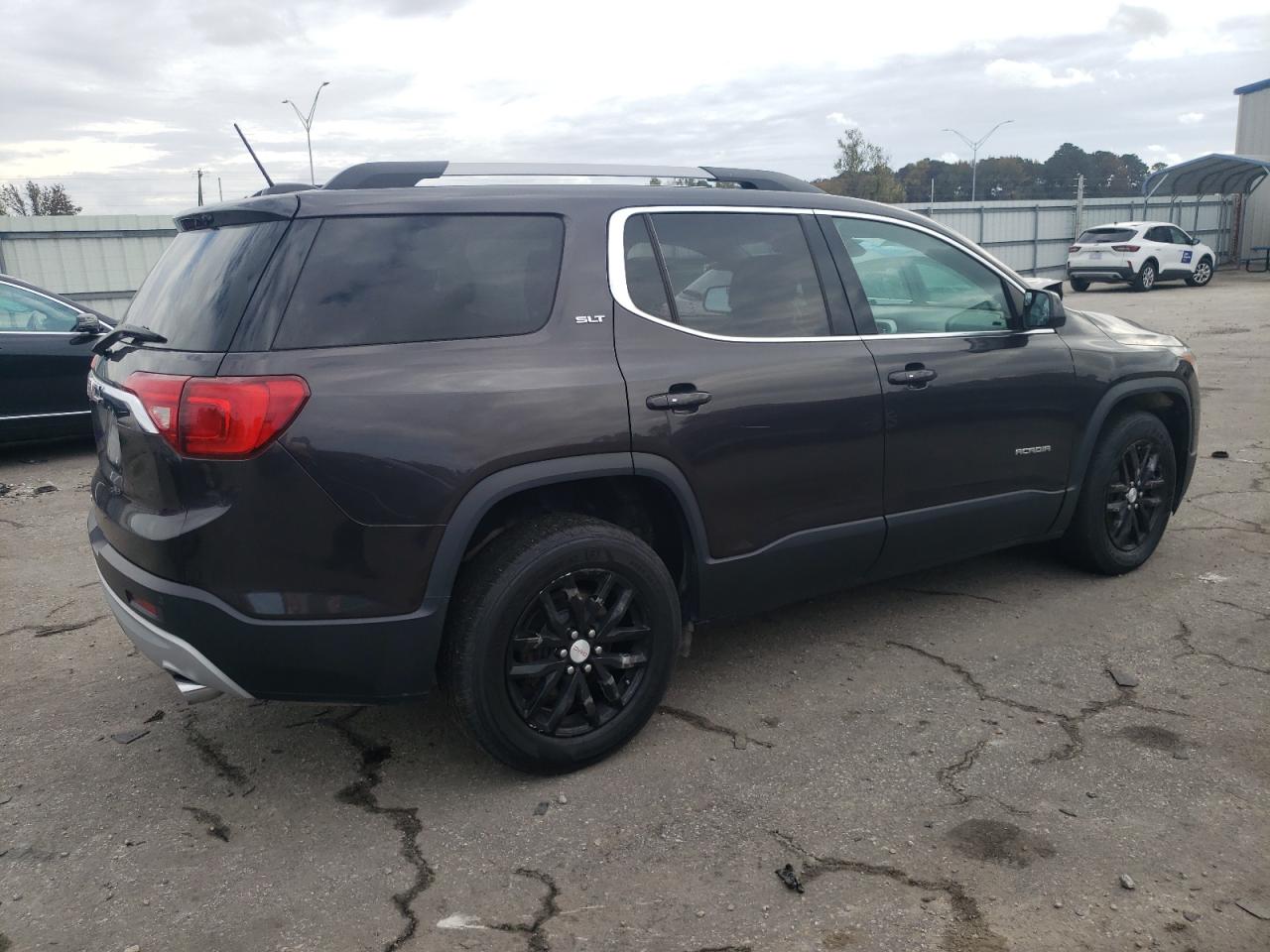2018 GMC Acadia VIN 1GKKNMLS2JZ125873 Copart auction photo, side / front end damage thumbnail 3