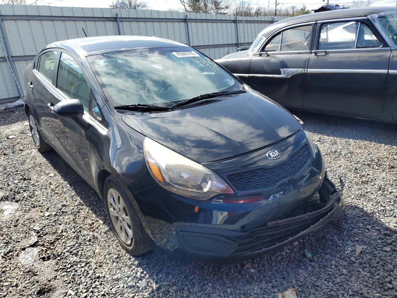2013 KIA Rio VIN KNADM4A33D6281393 Copart auction photo, front end damage thumbnail 4