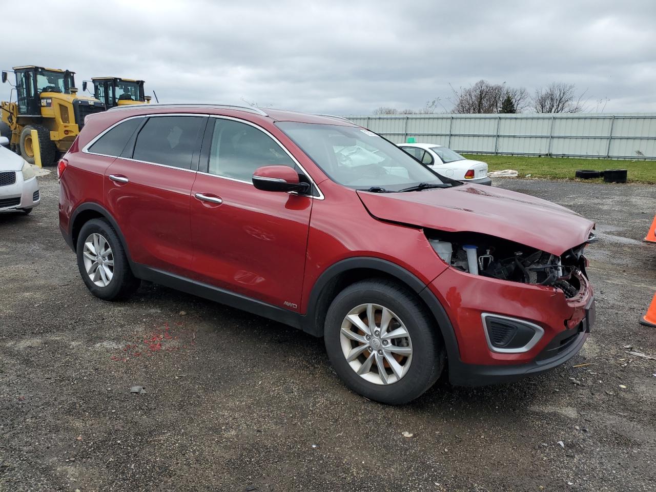 2016 KIA Sorento VIN 5XYPGDA33GG168634 Copart auction photo, front end / minor dent/scratches damage thumbnail 4