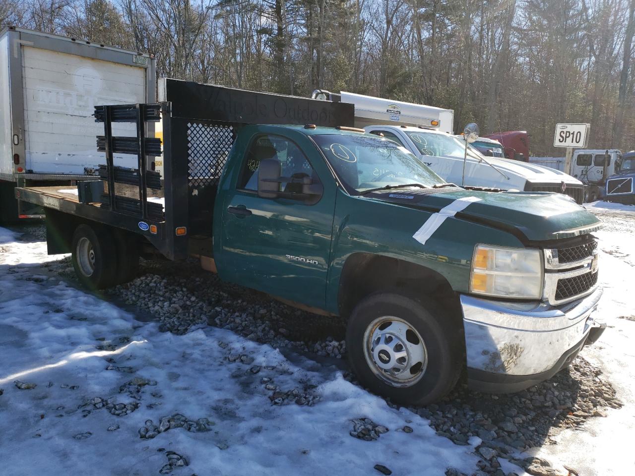 2013 Chevrolet Silverado VIN 1GB3CZCG1DF209904 Copart auction photo, front end / undercarriage damage thumbnail 4