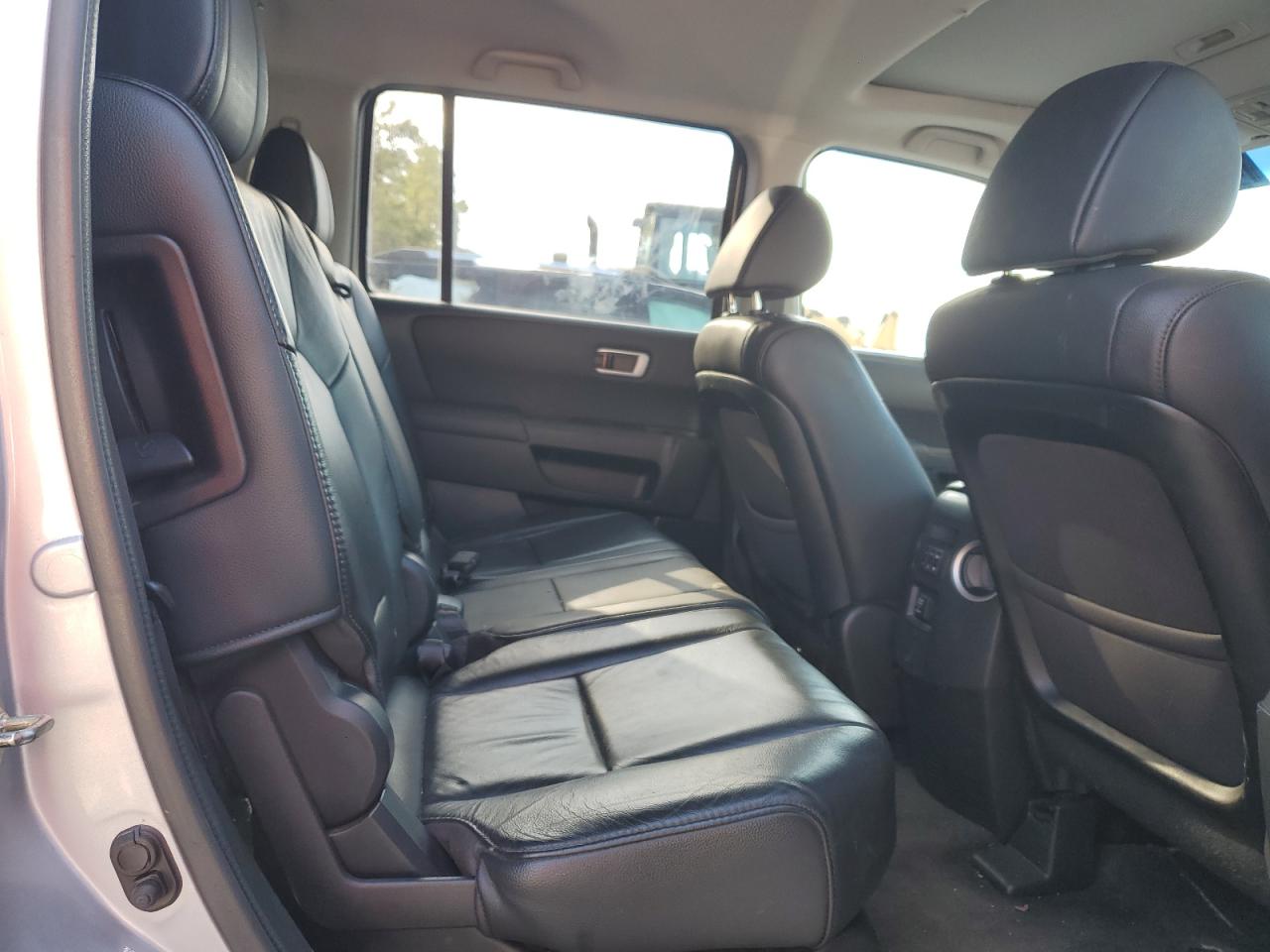2015 Honda Pilot VIN 5FNYF4H59FB048616 Copart auction photo, front end damage thumbnail 11