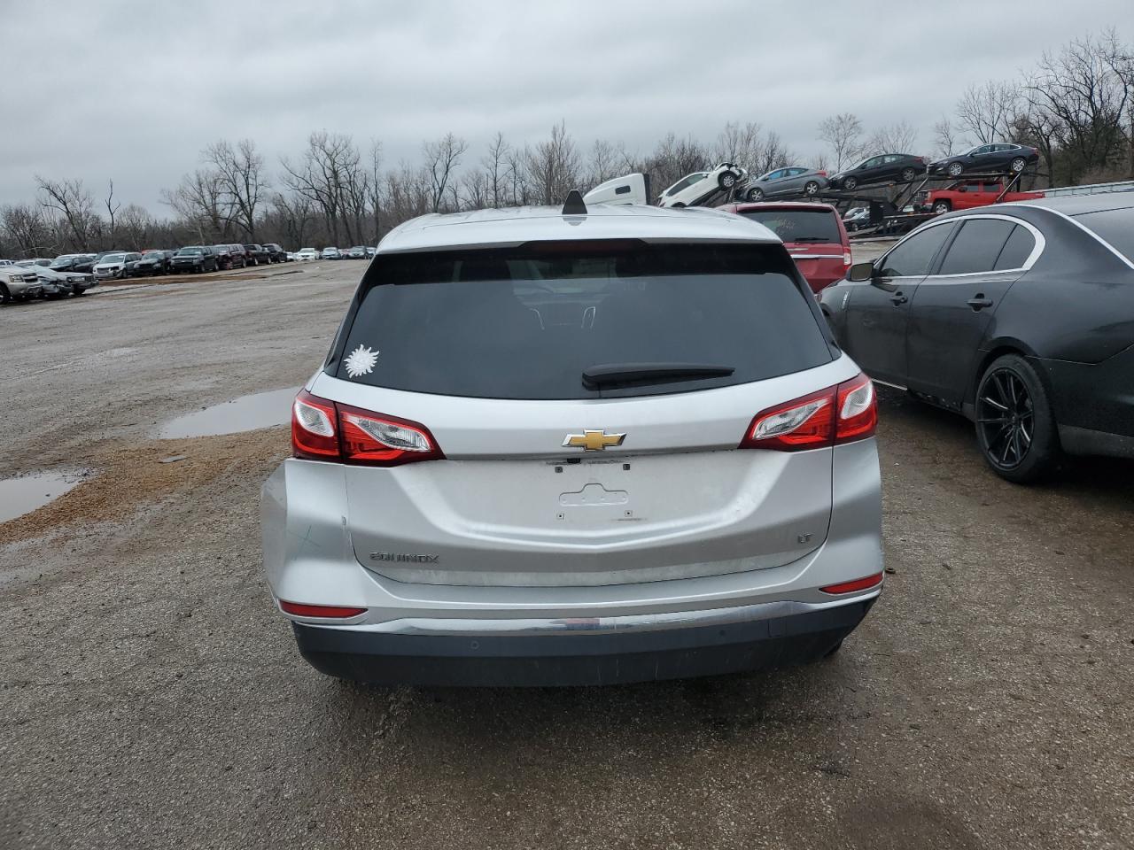 2020 Chevrolet Equinox VIN 3GNAXKEV3LS675538 Copart auction photo, all over damage thumbnail 6