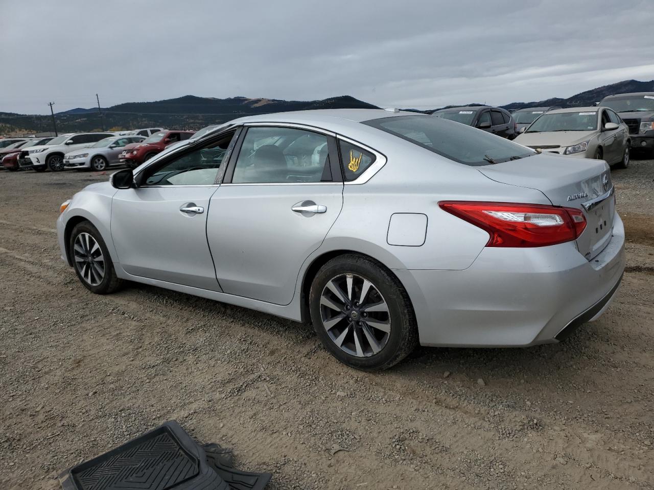 2017 Nissan Altima VIN 1N4AL3AP3HC175089 Copart auction photo, top/roof / side damage thumbnail 2