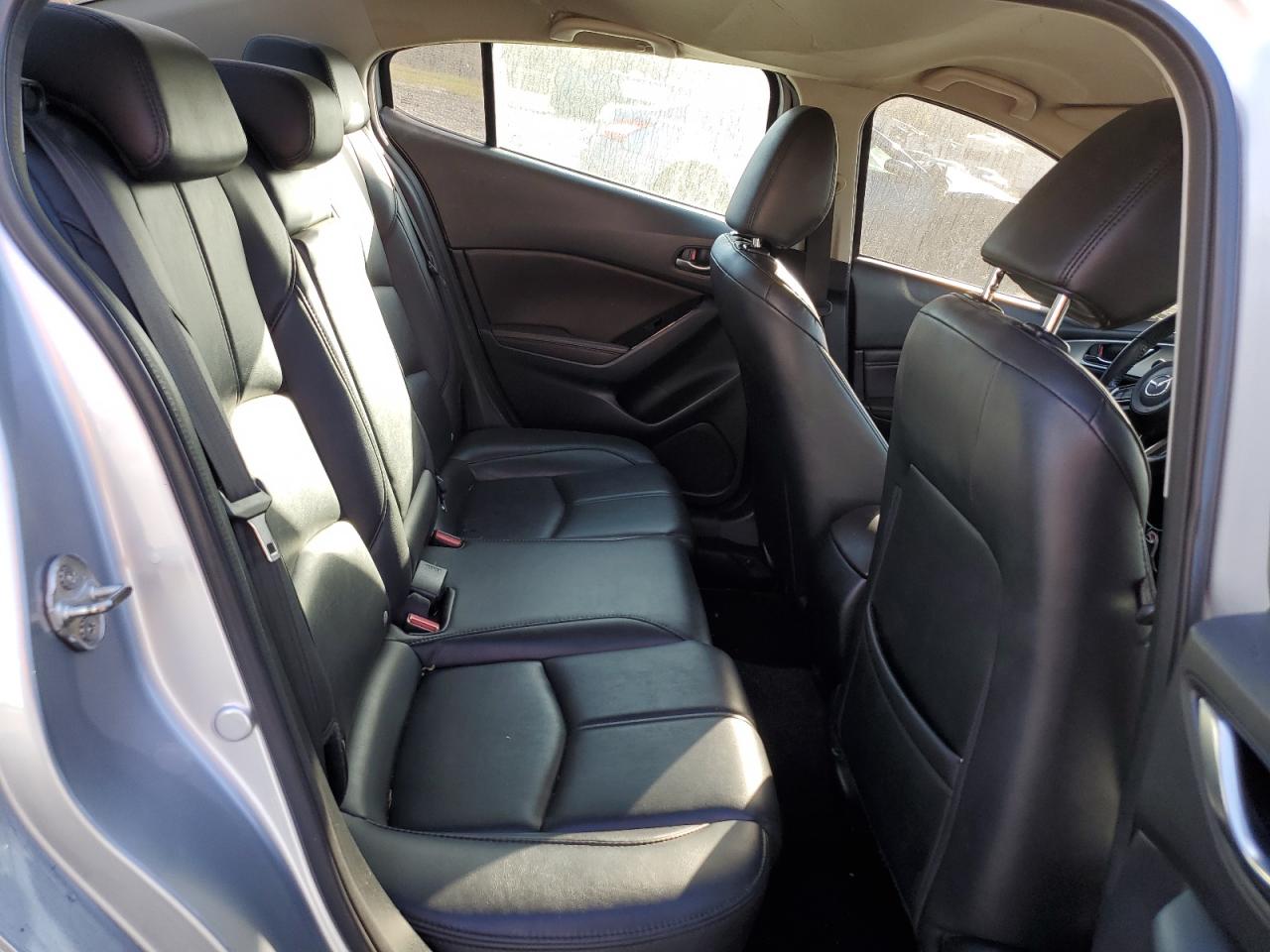 2018 Mazda 3 VIN 3MZBN1V38JM200655 Copart auction photo, water/flood / top/roof damage thumbnail 10