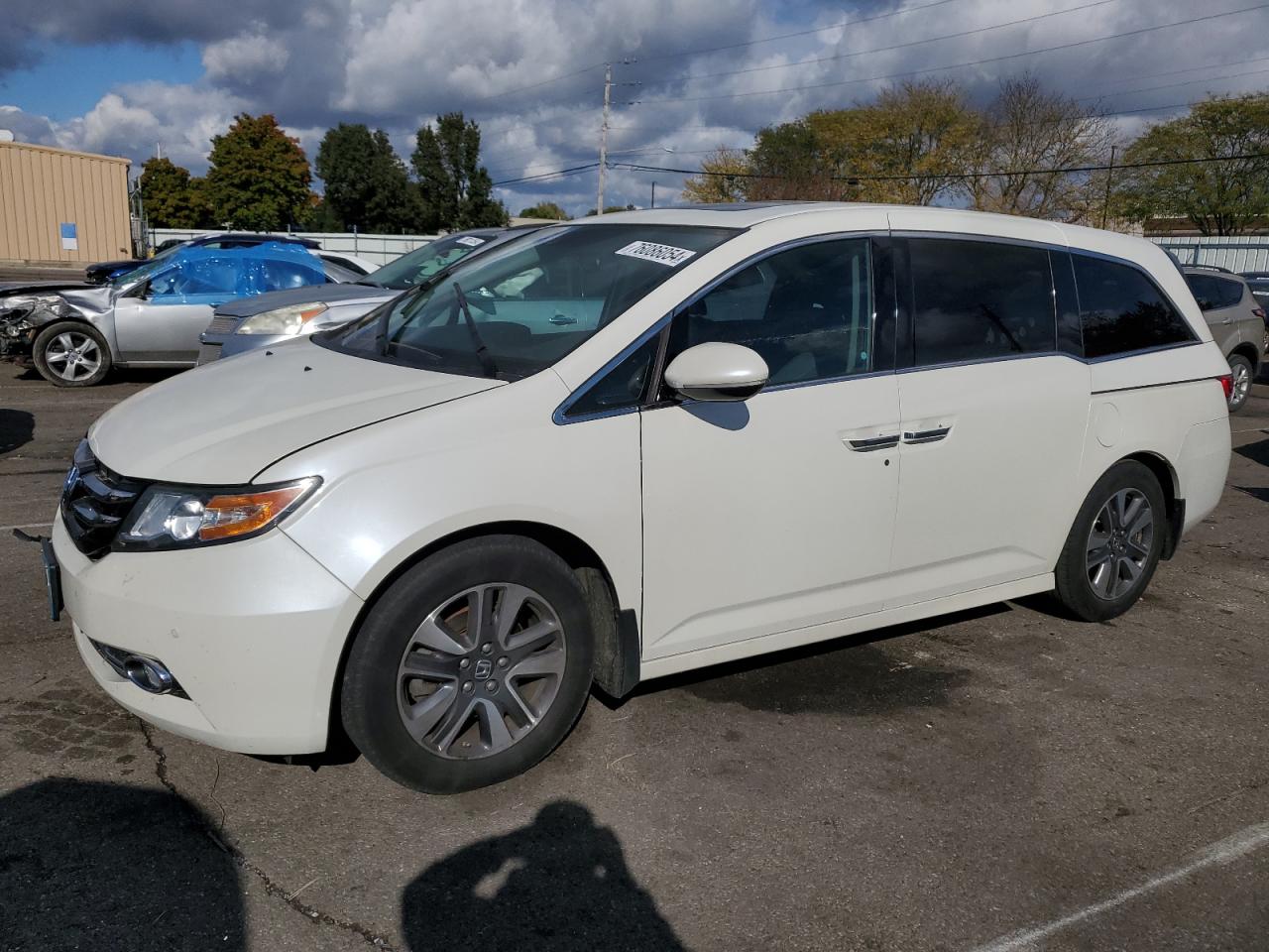 2016 Honda Odyssey VIN 5FNRL5H95GB085055
