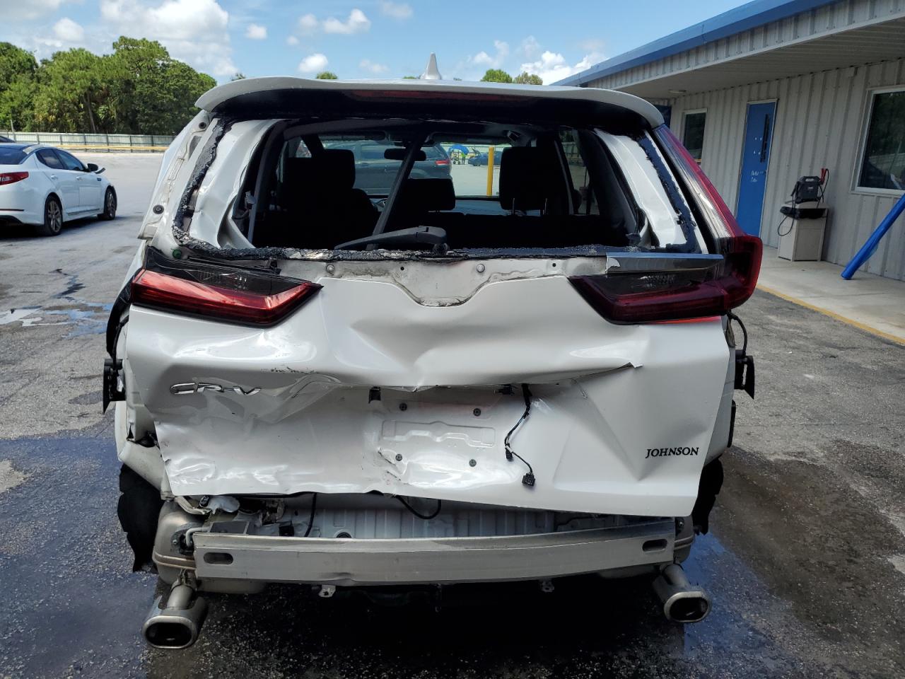 2020 Honda CR-V VIN 2HKRW1H55LH422767 Copart auction photo, rear end / minor dent/scratches damage thumbnail 6