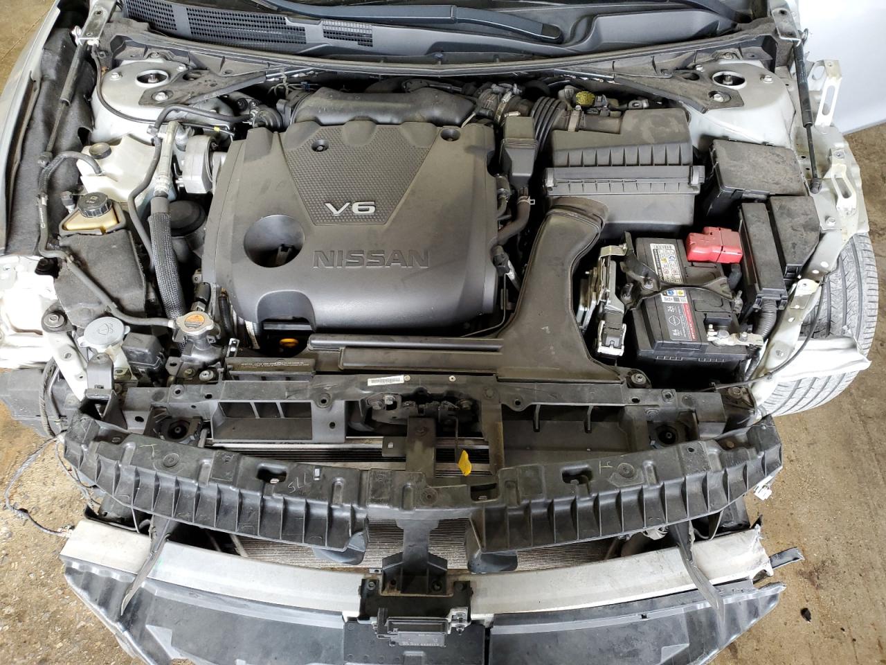 2019 Nissan Maxima VIN 1N4AA6AV5KC361018 Copart auction photo, front end / side damage thumbnail 11