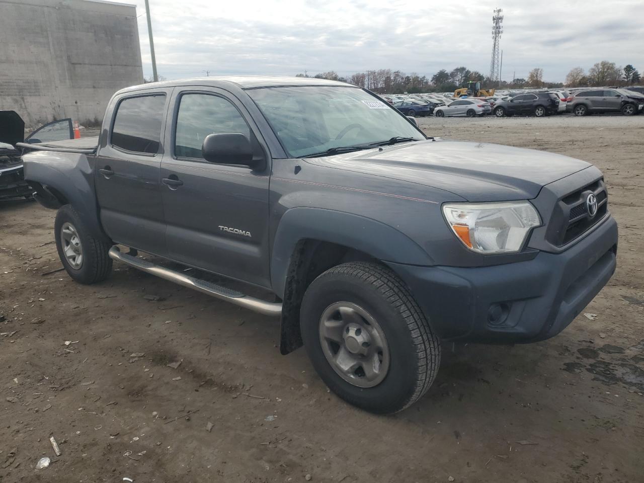 2014 Toyota Tacoma VIN 3TMLU4EN3EM156440 Copart auction photo, rear end / mechanical damage thumbnail 4