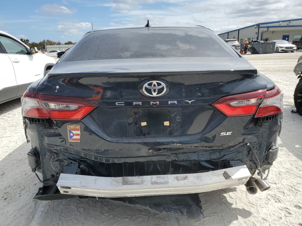 2021 Toyota Camry VIN 4T1T11AKXMU513671 Copart auction photo, rear end damage thumbnail 6