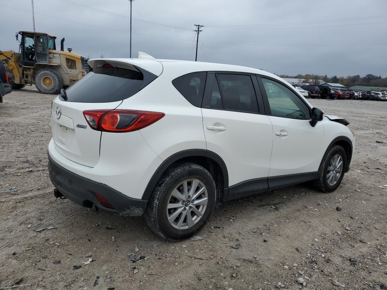 2016 Mazda CX-5 VIN JM3KE4CY1G0641226 Copart auction photo, front end damage thumbnail 3