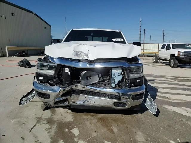 2019 RAM 1500 VIN 1C6RREFT3KN522498 Copart auction photo, front end / minor dent/scratches damage thumbnail 13