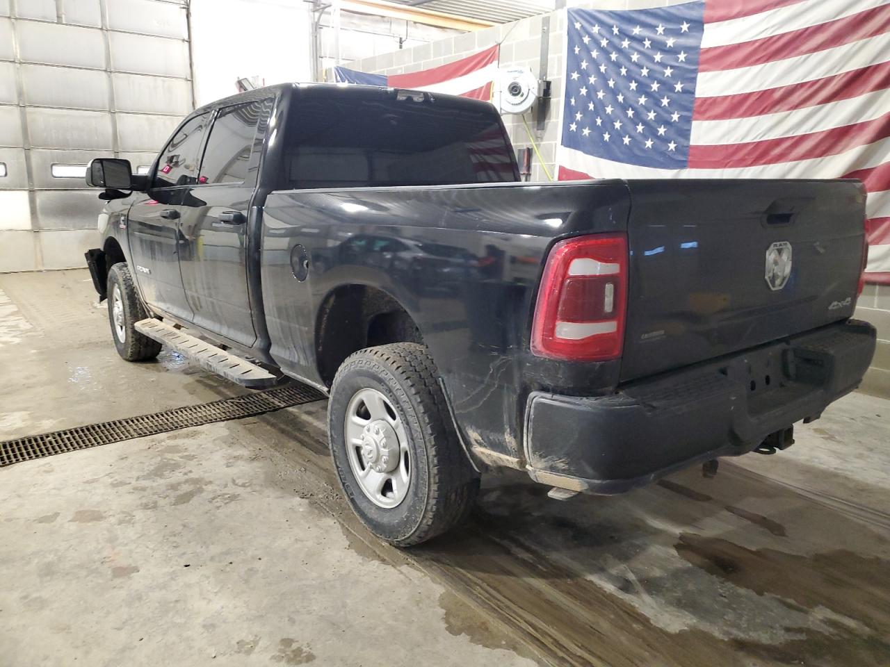 2022 RAM 3500 VIN 3C63R3CL5NG267915 Copart auction photo, front end damage thumbnail 2