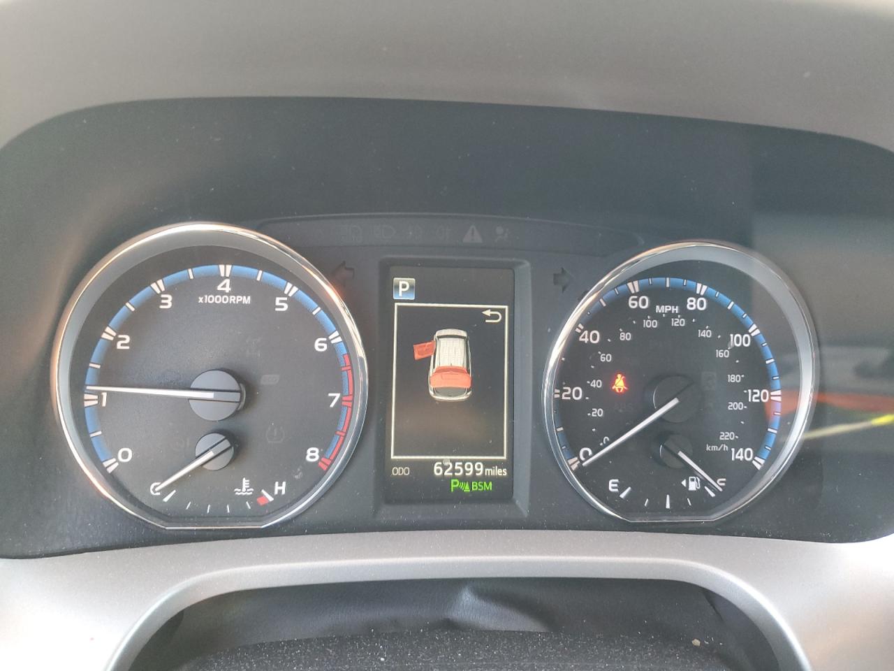 2017 Toyota RAV 4 VIN 2T3YFREV7HW370640 Copart auction photo, front end damage thumbnail 9
