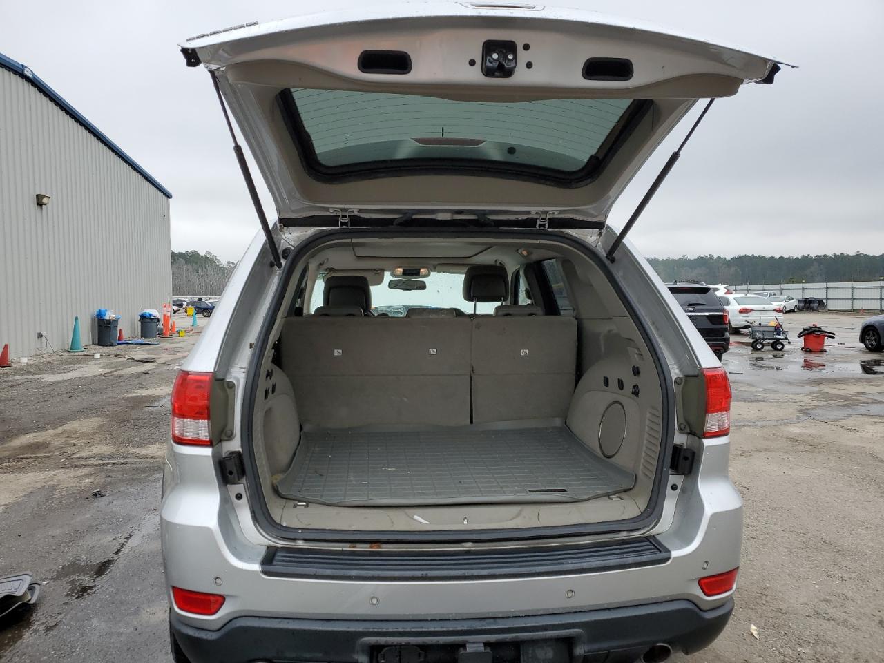 2011 Jeep Grand Cherokee VIN 1J4RS4GT9BC507225 Copart auction photo, front end damage thumbnail 6