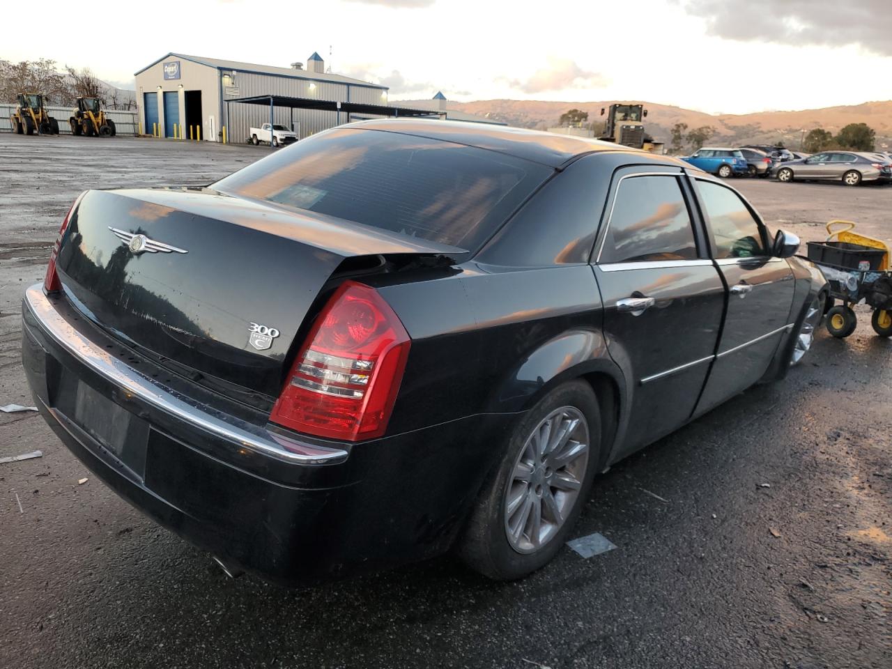 2006 Chrysler 300 VIN 2C3KA63H46H356910 Copart auction photo, all over damage thumbnail 3