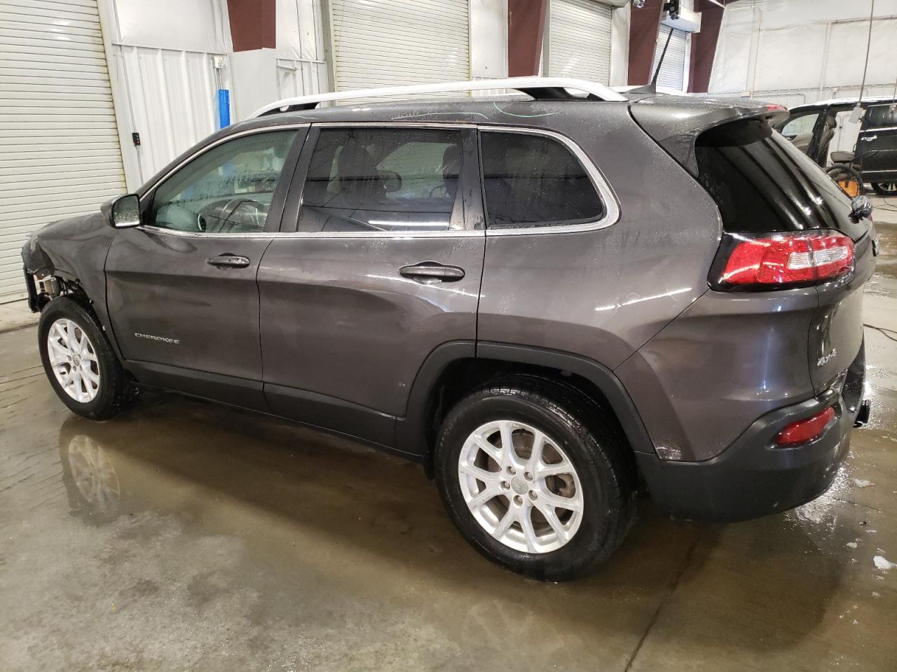 2018 Jeep Grand Cherokee VIN 1C4PJMLB5JD535870 Copart auction photo, front end / side damage thumbnail 2