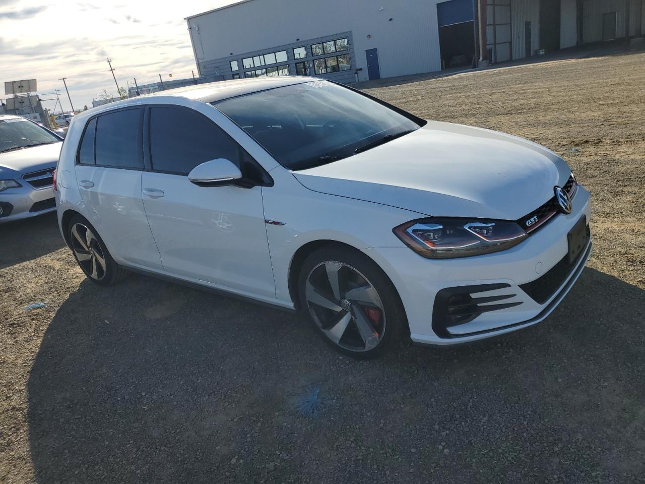 2018 Volkswagen GTI VIN 3VW547AU9JM291548 Copart auction photo, minor dent/scratches damage thumbnail 4