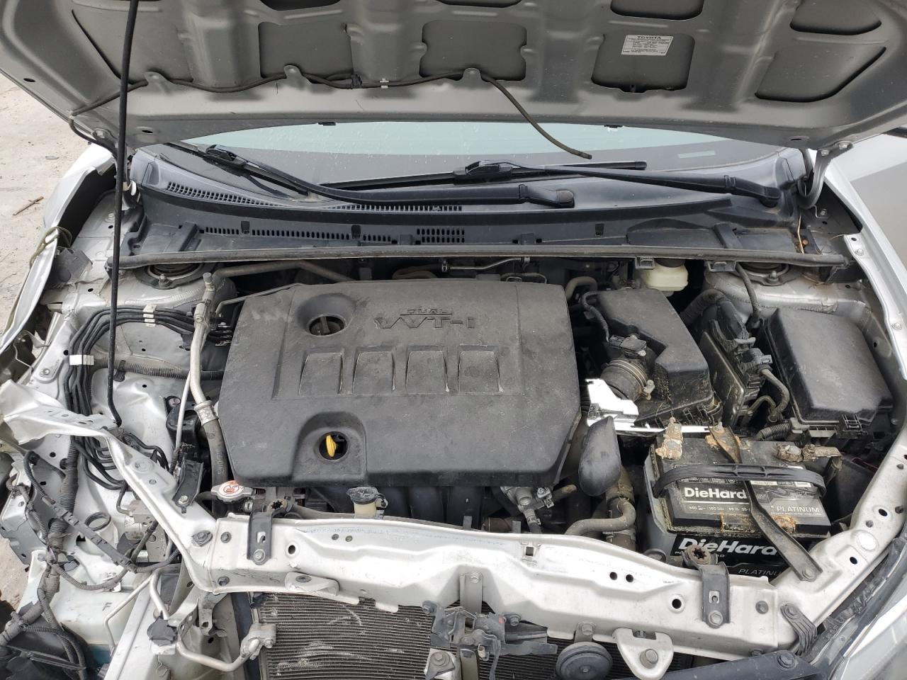 2019 Toyota Corolla VIN 5YFBURHE0KP903355 Copart auction photo, front end / minor dent/scratches damage thumbnail 11
