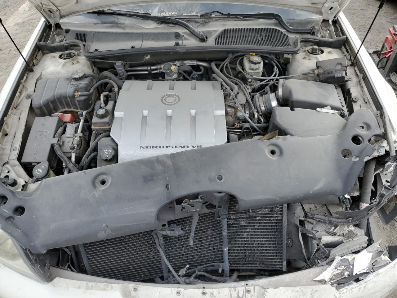2004 Cadillac De Ville VIN 1G6KD54Y44U116247 Copart auction photo, front end damage thumbnail 12