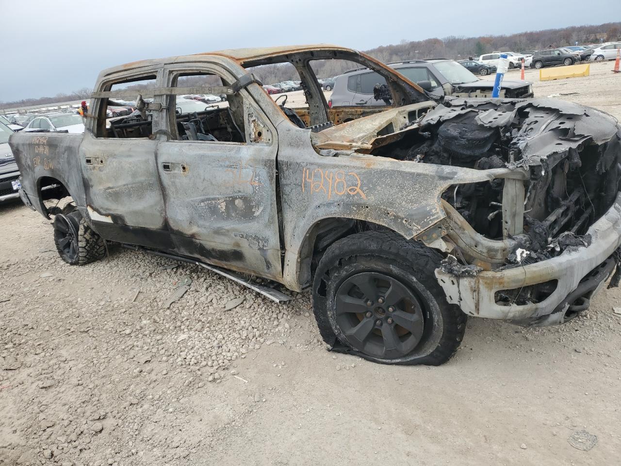2022 RAM 1500 VIN 1C6SRFLT4NN230505 Copart auction photo, burn damage thumbnail 4