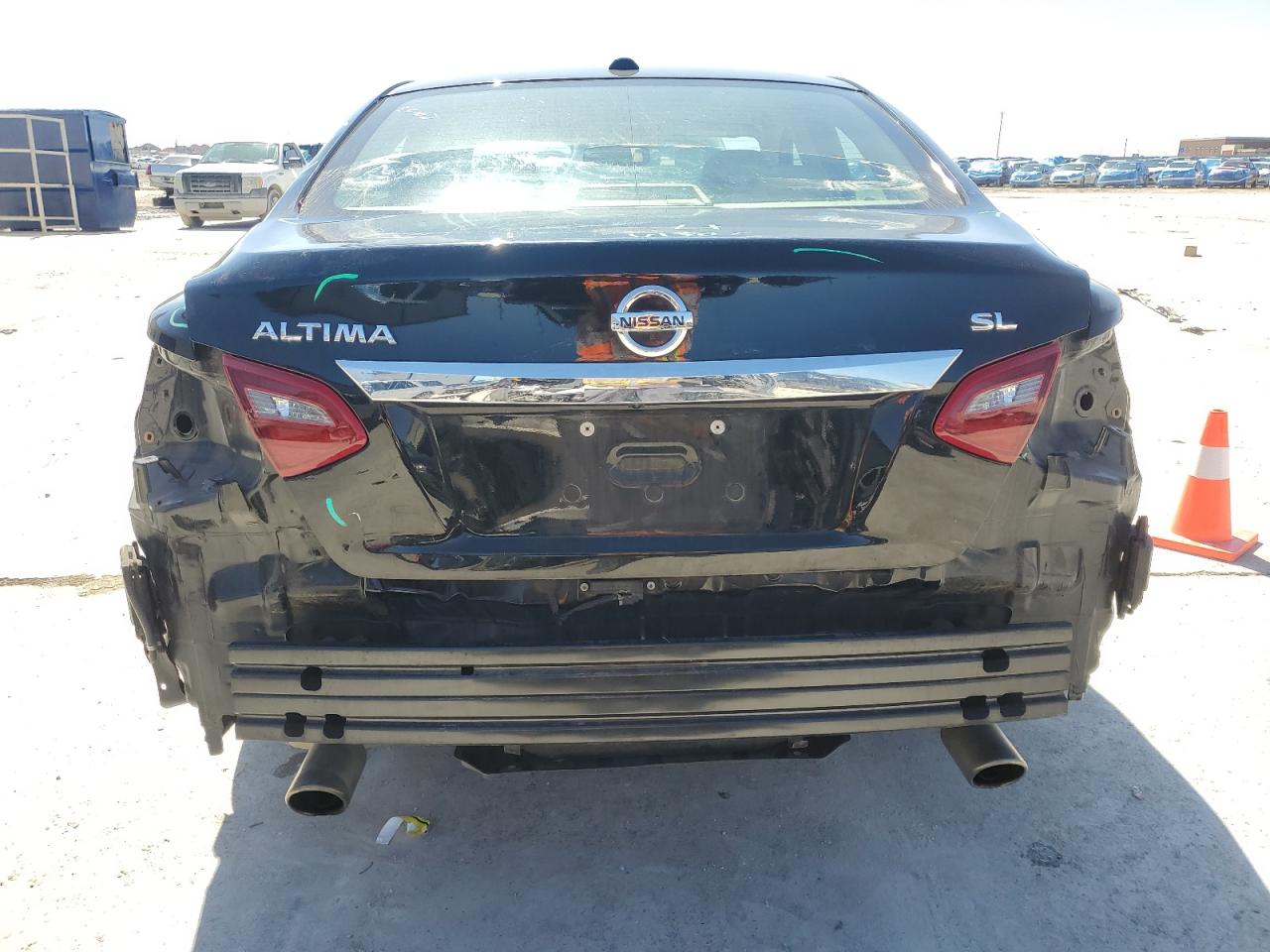 2018 Nissan Altima VIN 1N4AL3AP9JC191531 Copart auction photo, rear end / side damage thumbnail 6