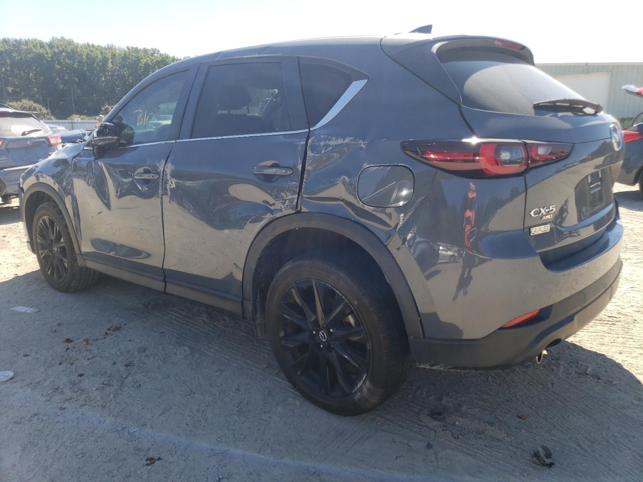 2022 Mazda CX-5 VIN JM3KFBCM0N0562884 Copart auction photo, rollover / side damage thumbnail 2
