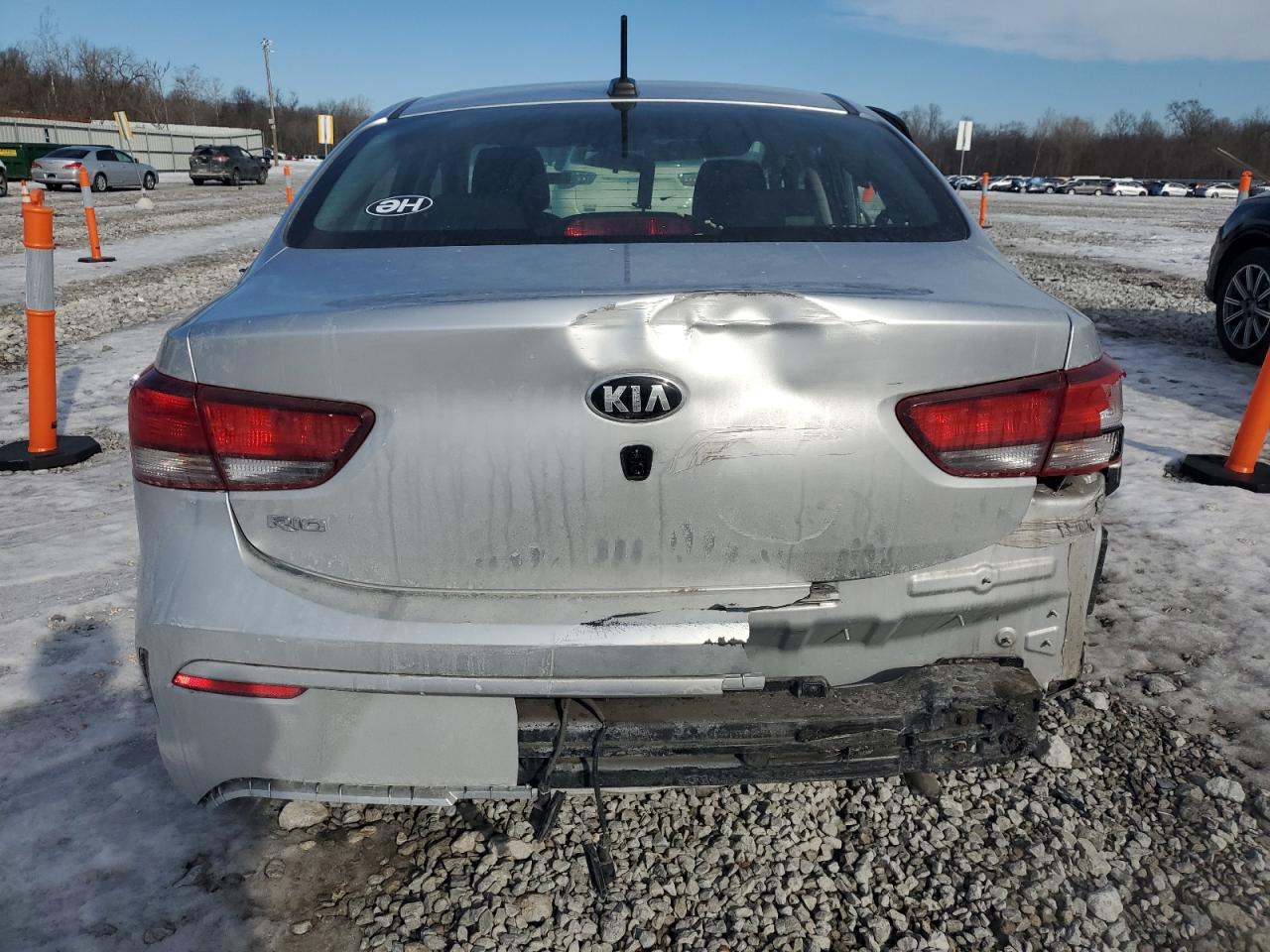 2021 KIA Rio VIN 3KPA24AD7ME403610 Copart auction photo, side / rear end damage thumbnail 6