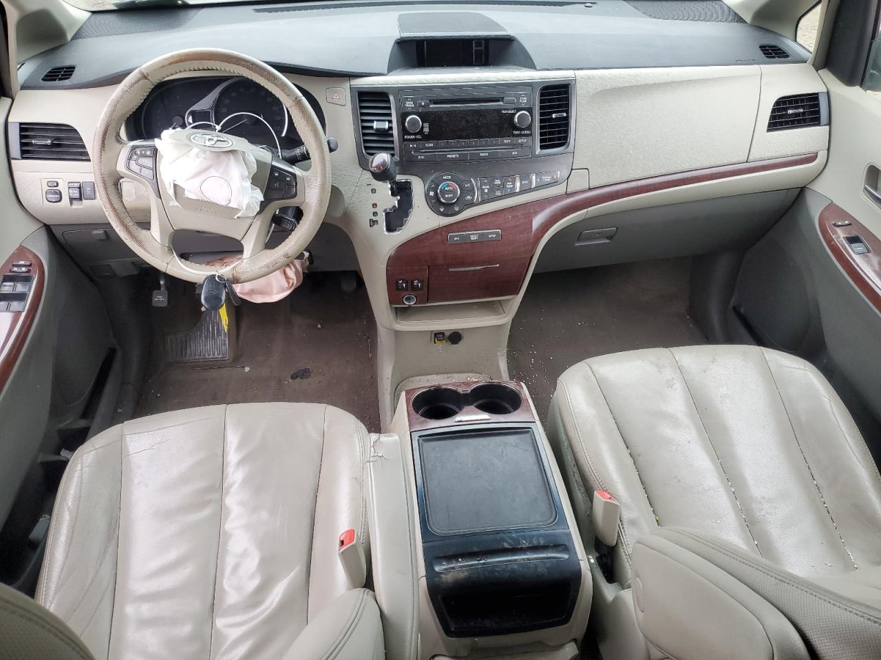 2014 Toyota Sienna VIN 5TDYK3DC1ES526015 Copart auction photo, front end damage thumbnail 8