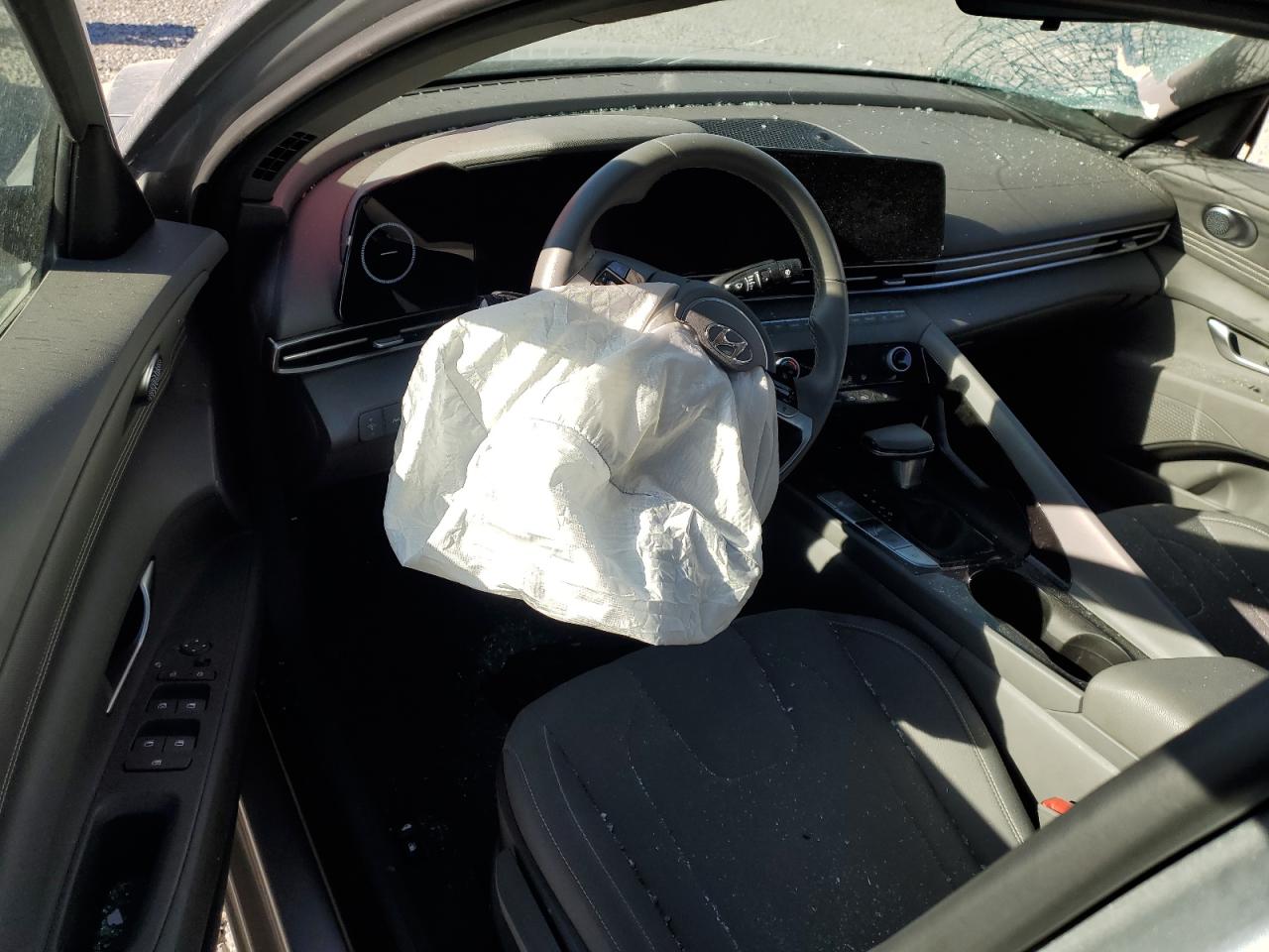 2023 Hyundai Elantra VIN 5NPLS4AG6PH091105 Copart auction photo, biohazard/chemical / front end damage thumbnail 8