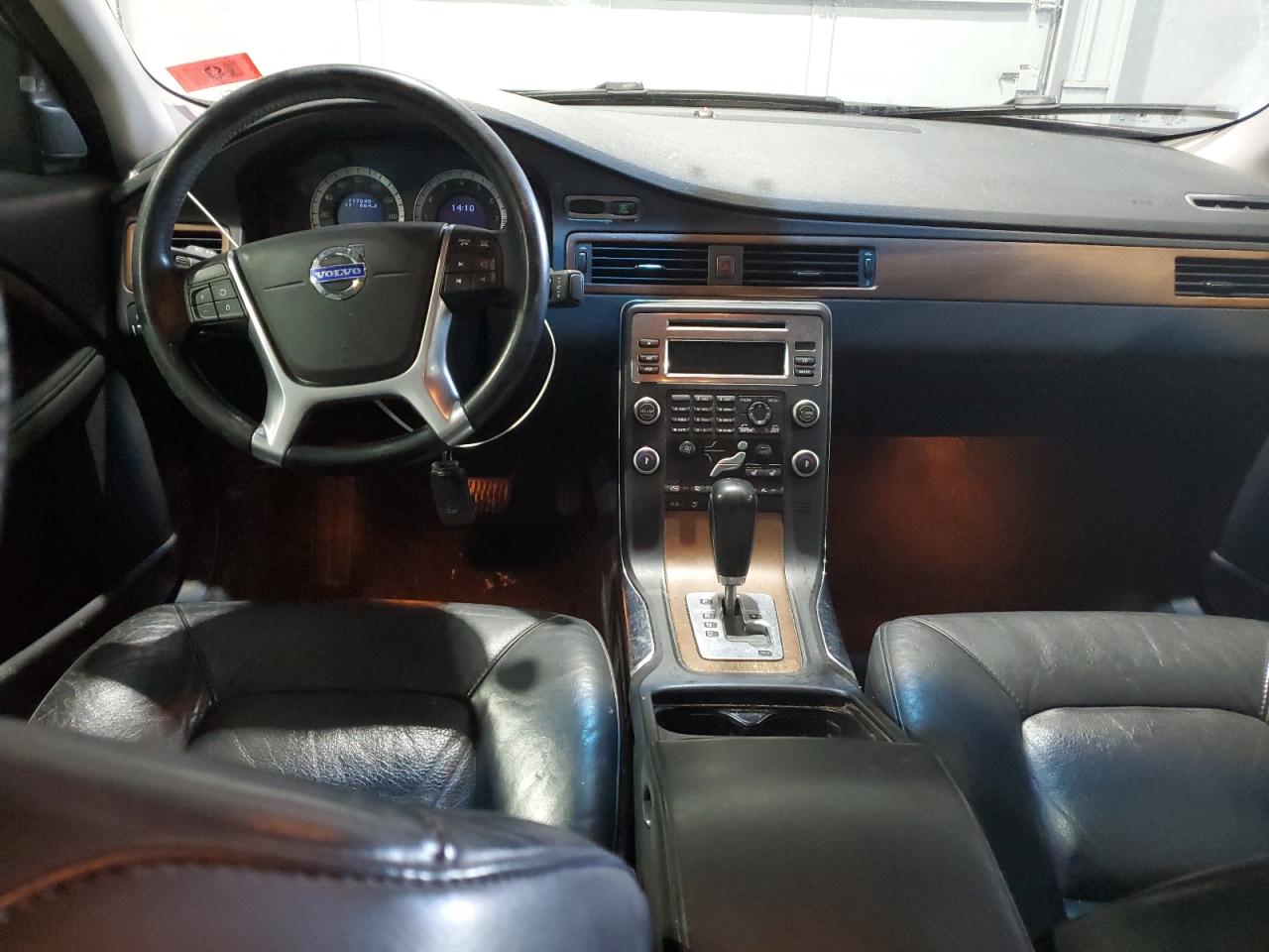 2010 Volvo S80 VIN YV1992AH4A1115882 Copart auction photo, rear end / minor dent/scratches damage thumbnail 8