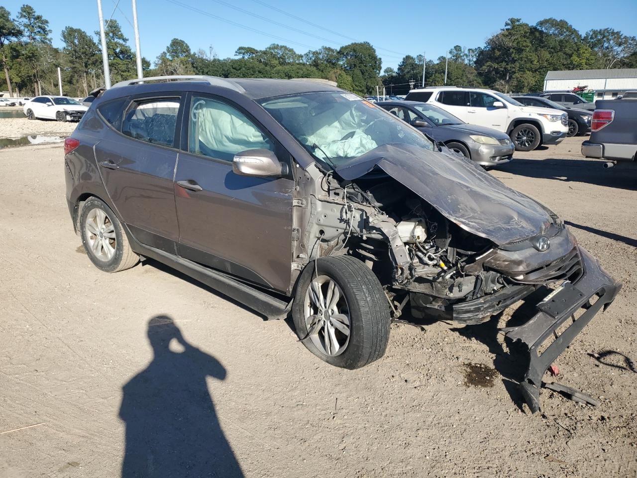 2012 Hyundai Tucson VIN KM8JU3AC6CU340877 Copart auction photo, rollover damage thumbnail 4