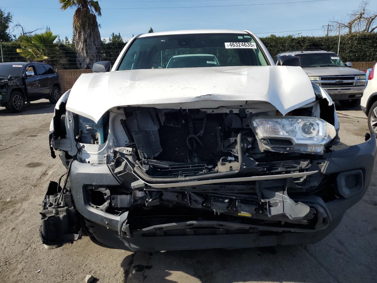 2018 Toyota Tacoma VIN 5TFRX5GN8JX115522 Copart auction photo, front end damage thumbnail 5