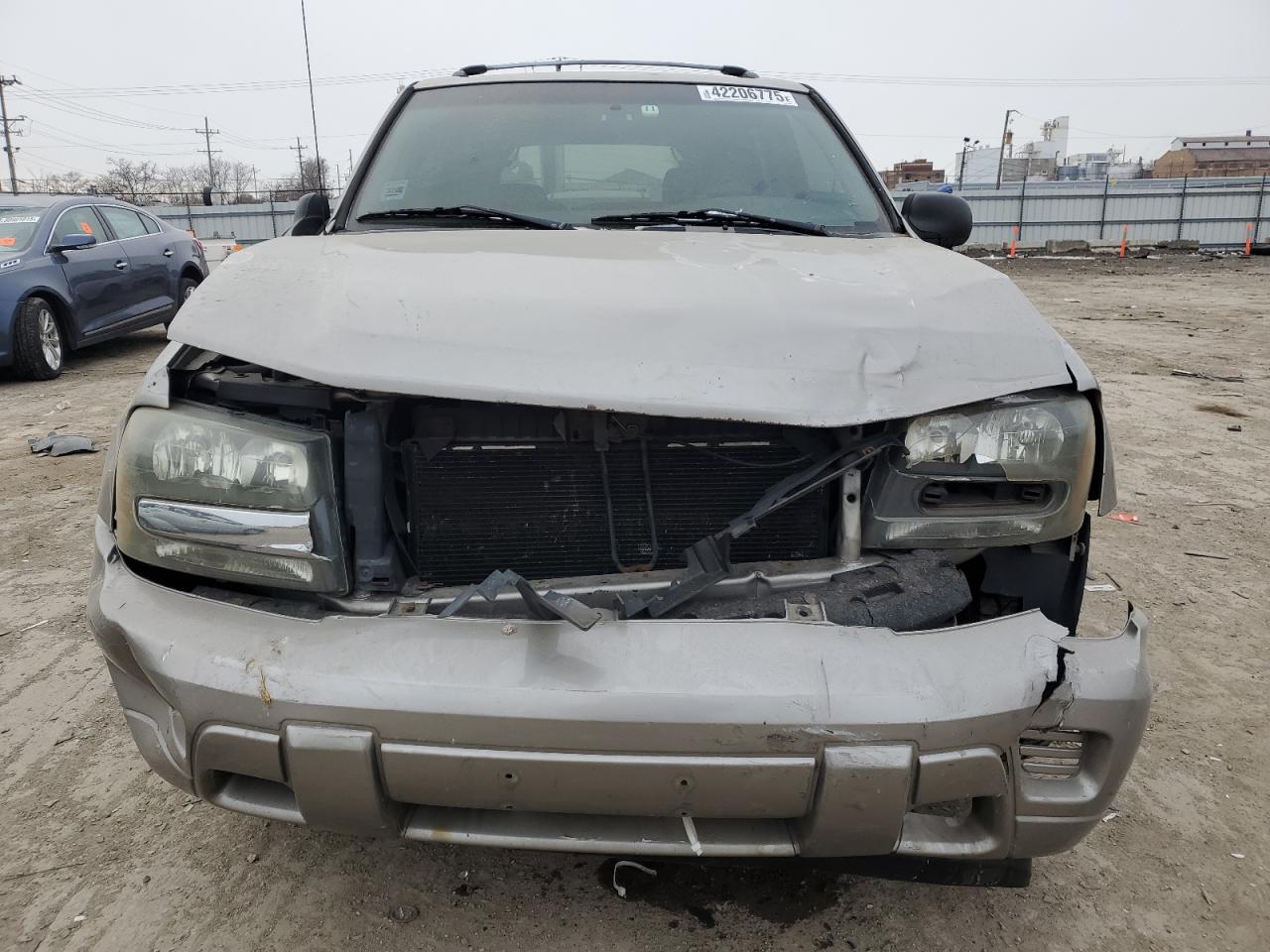 2003 Chevrolet TrailBlazer VIN 1GNDT13S632104116 Copart auction photo, front end / rear end damage thumbnail 5