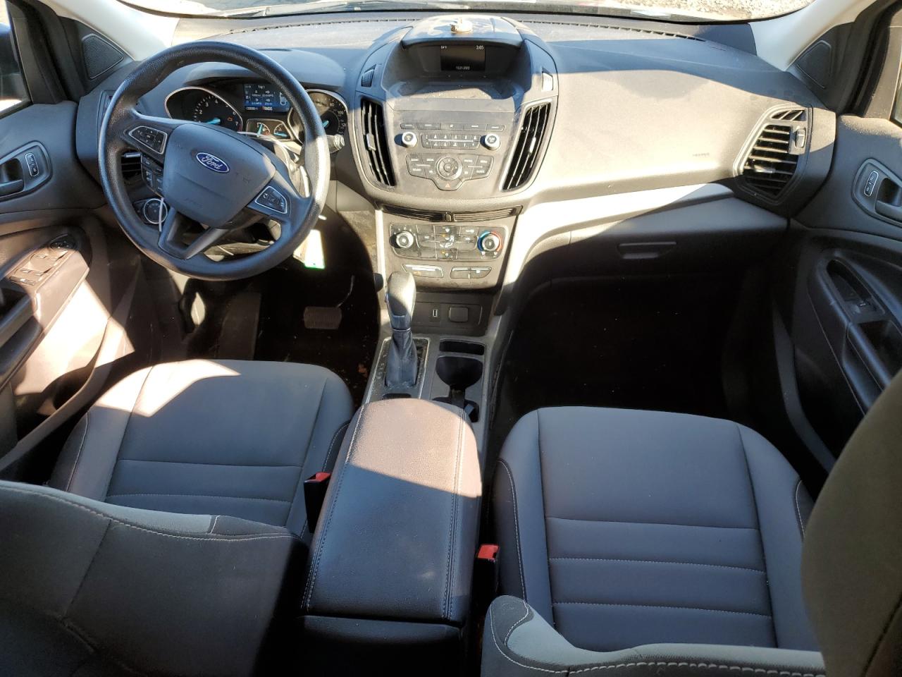 2019 Ford Escape VIN 1FMCU0F78KUA21322 Copart auction photo, front end / side damage thumbnail 8