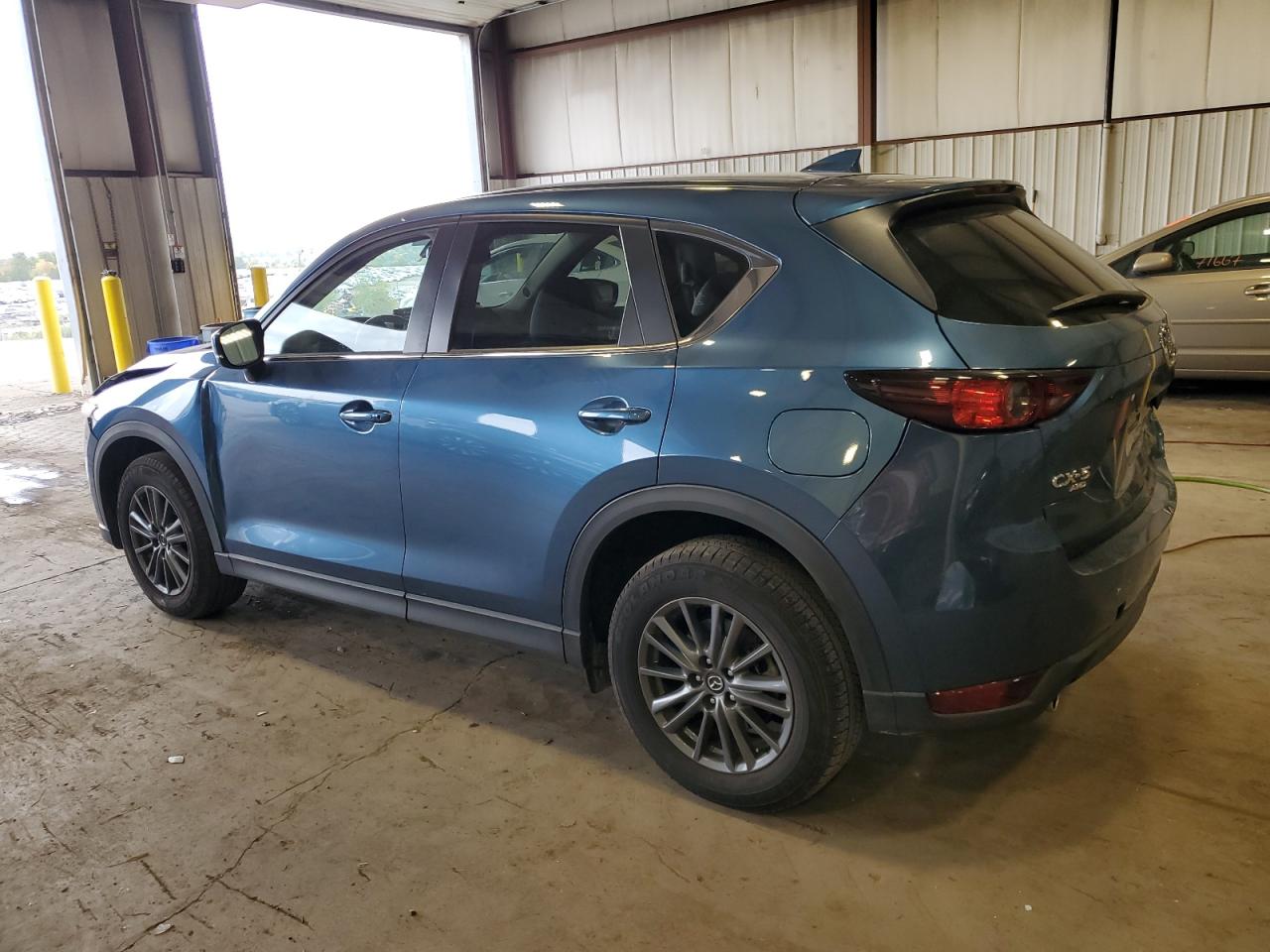 2021 Mazda CX-5 VIN JM3KFBCM6M1472759 Copart auction photo, front end / rear end damage thumbnail 2