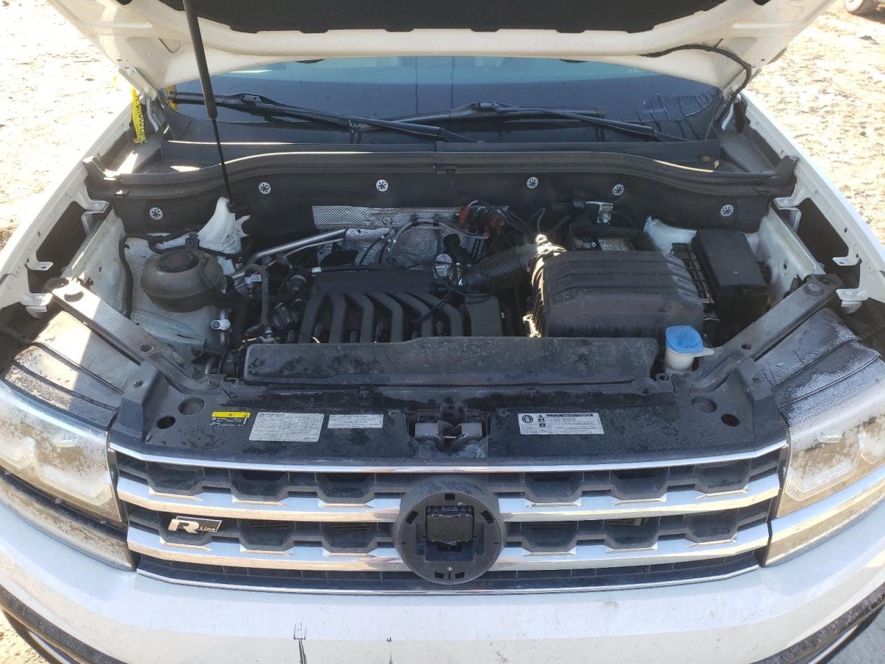 2018 Volkswagen Atlas VIN 1V2FR2CA6JC584015 Copart auction photo, undercarriage damage thumbnail 13