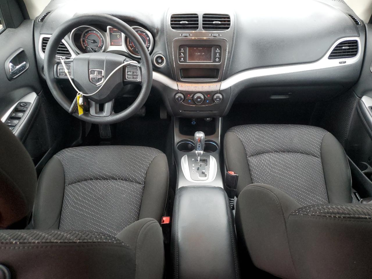 2019 Dodge Journey VIN 3C4PDCAB7KT862481 Copart auction photo, vandalism damage thumbnail 8