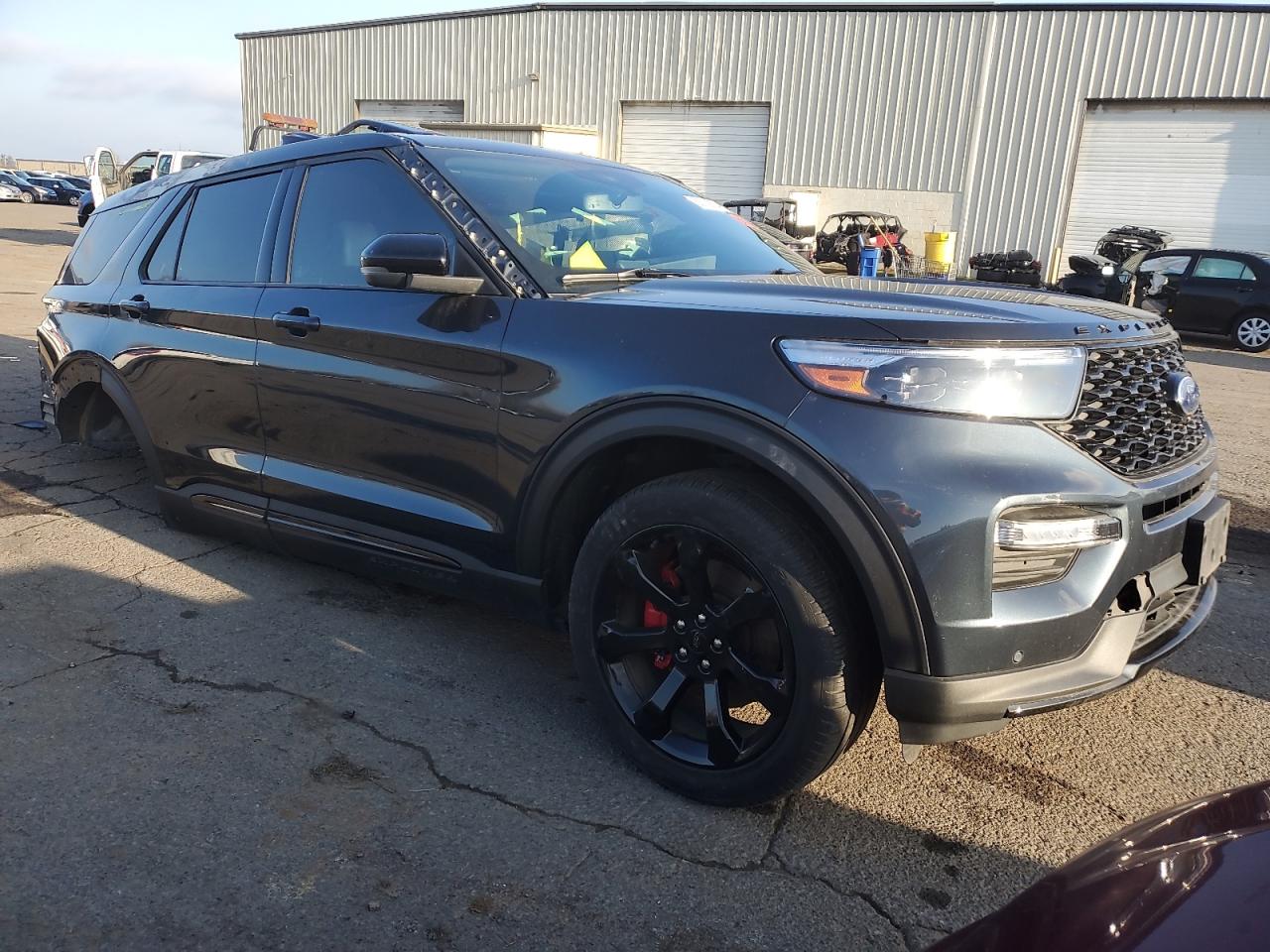 2022 Ford Explorer VIN 1FM5K8GC1NGC29070 Copart auction photo, all over damage thumbnail 4