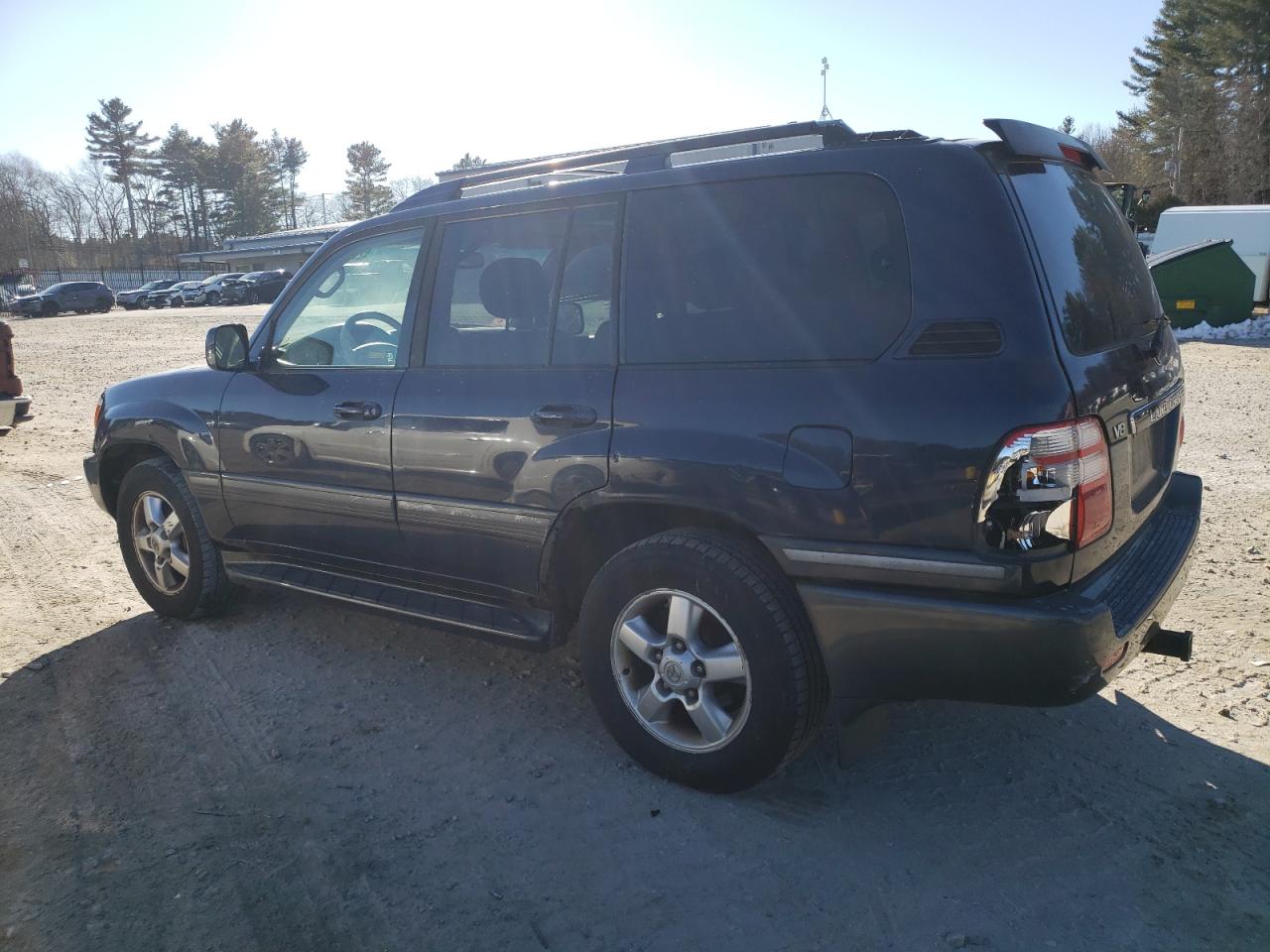 2004 Toyota Land Cruiser VIN JTEHT05J842051084 Copart auction photo, minor dent/scratches damage thumbnail 2