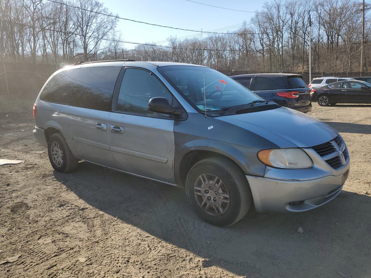 2005 Dodge Caravan VIN 2D4GP24R55R172071 Copart auction photo, minor dent/scratches damage thumbnail 4